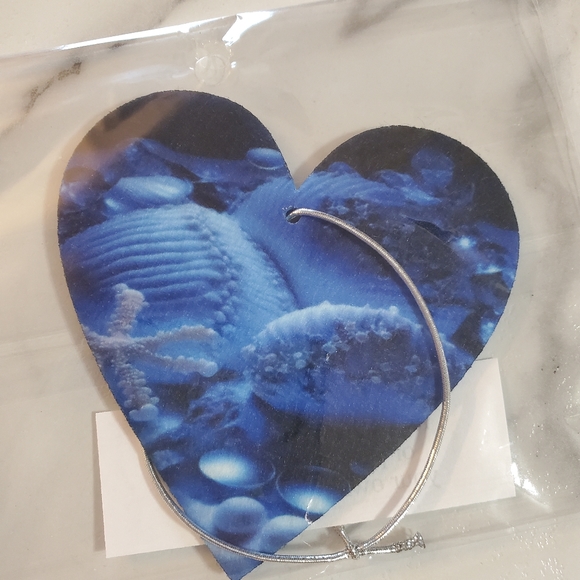 Under the Sea Heart Shaped Car Air Freshener - Picture 5 of 5